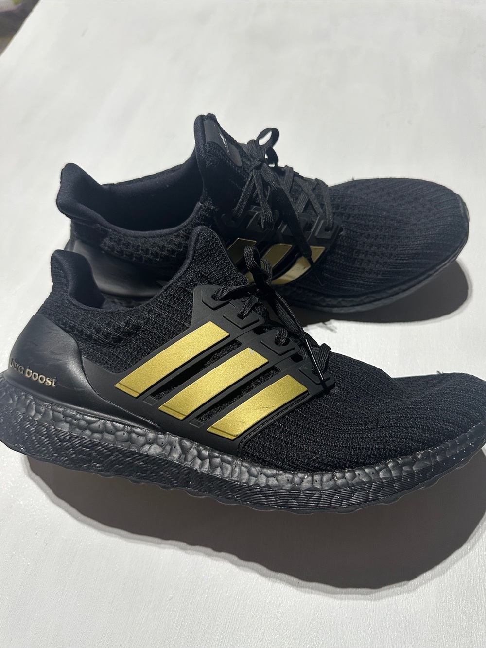 Adidas Ultraboost DNA Black Metallic Gold Sneakers Men’s 11 FU7437